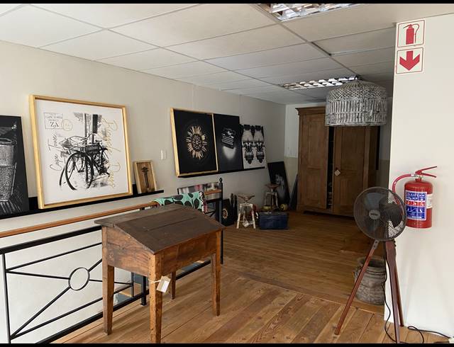 240M² OFFICE TO LET IN WESTLAKE